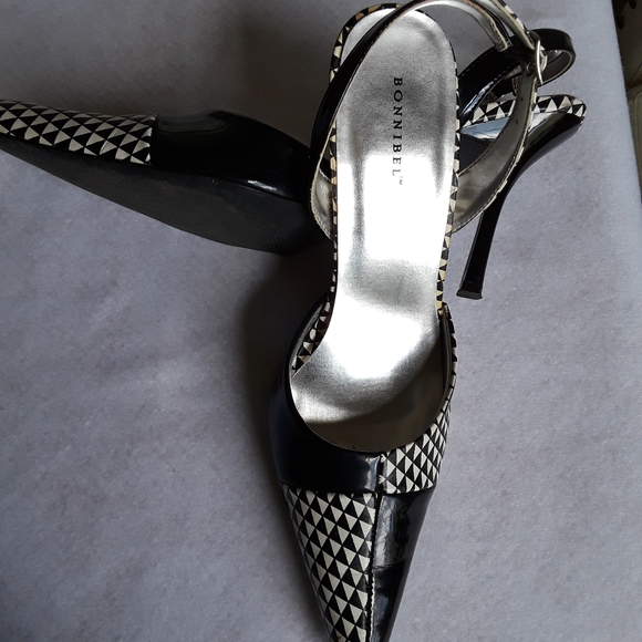Bonnebel Diamond Designs Heels - Picture 4 of 4